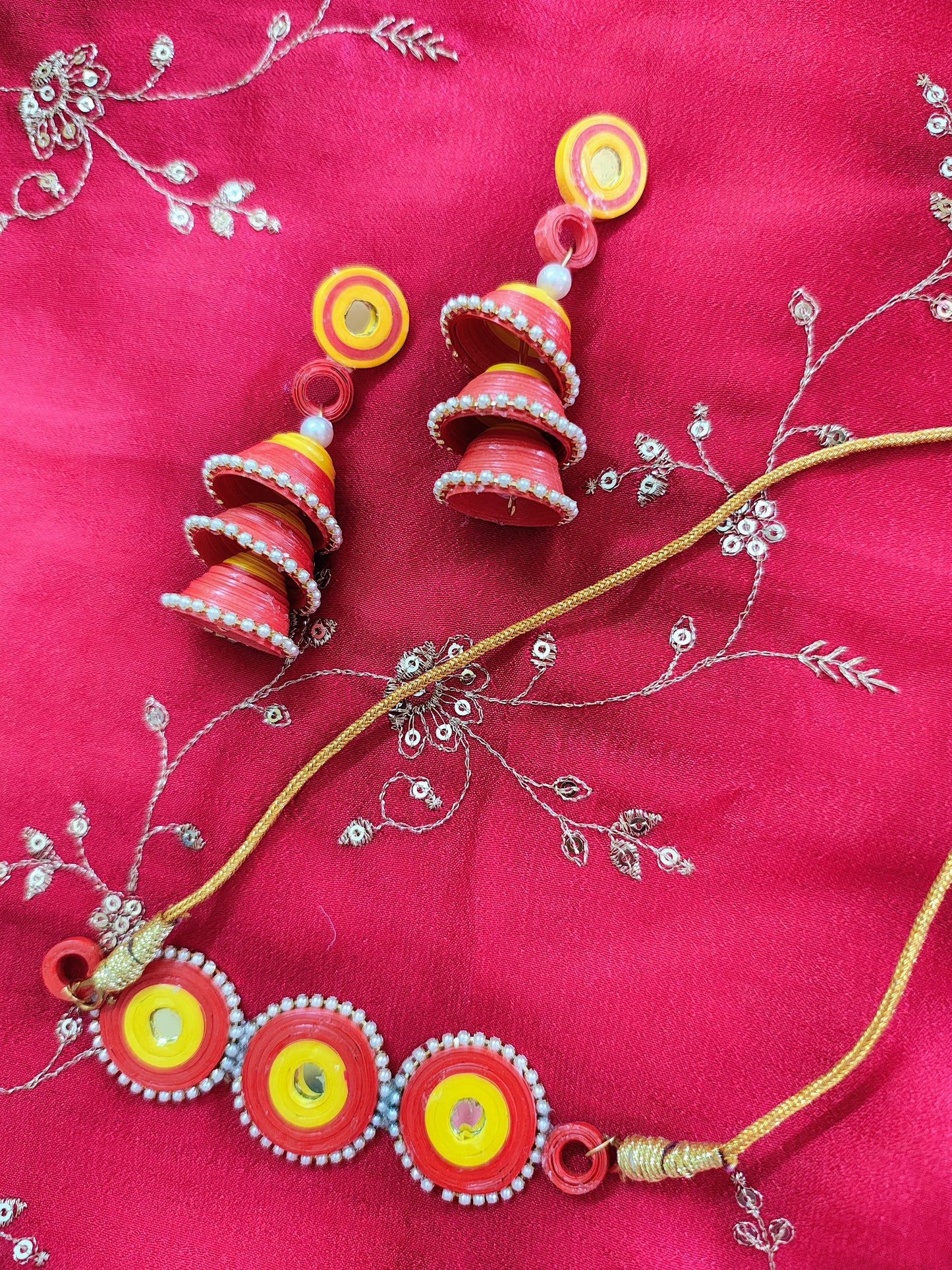 Sunrise Glow Quilled Necklace Set